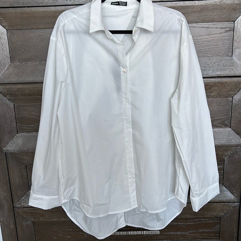 SHEIN button down white shirt. Size L. New without Tags